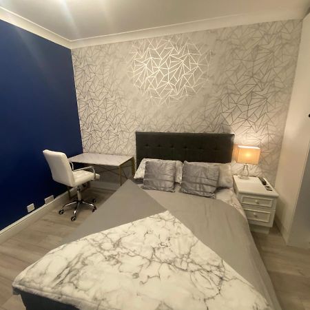 1 Bedroom Luxury Apartments By London City Londres Exterior foto